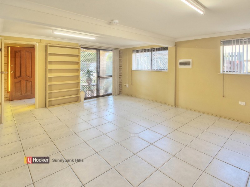 10 Manzill Street, Sunnybank Hills QLD 4109