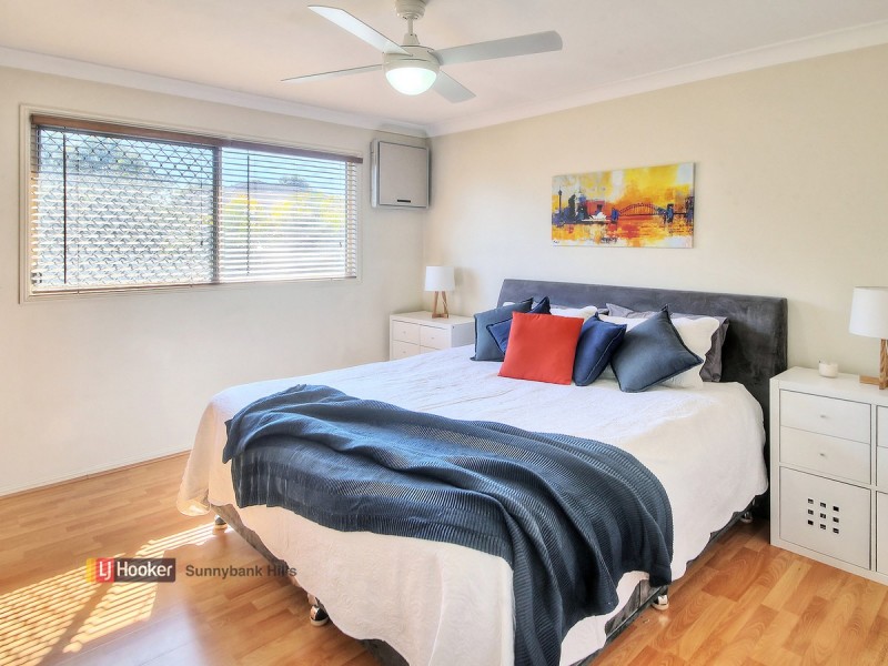 40 Lichfield Place, Parkinson QLD 4115