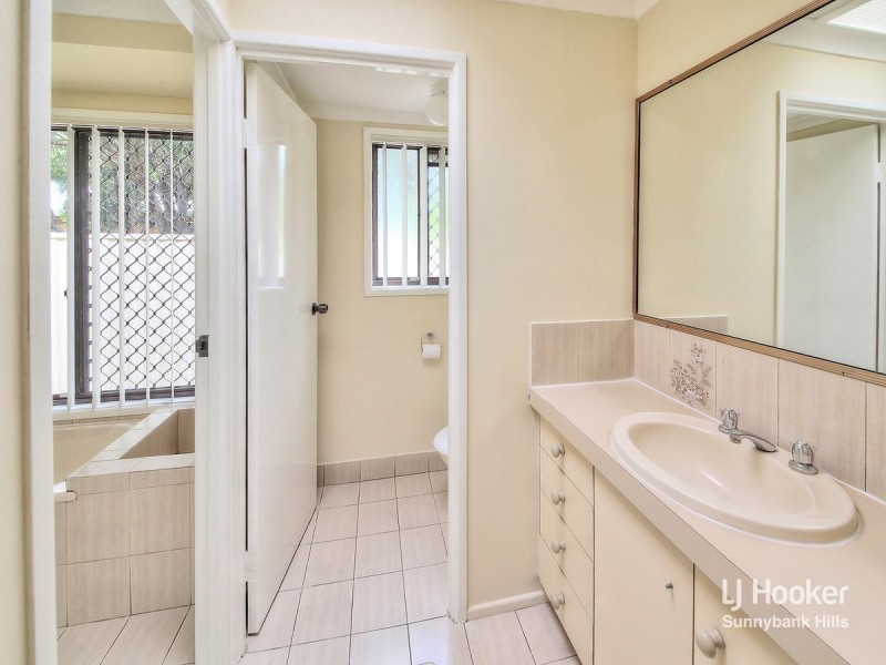 14 Marsala Street, Calamvale QLD 4116