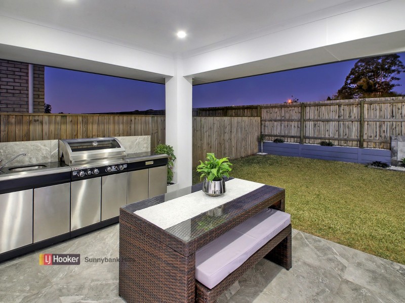 12 Adventurer Street, Kuraby QLD 4112