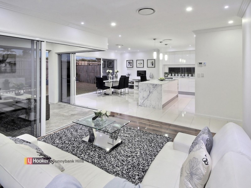 12 Adventurer Street, Kuraby QLD 4112