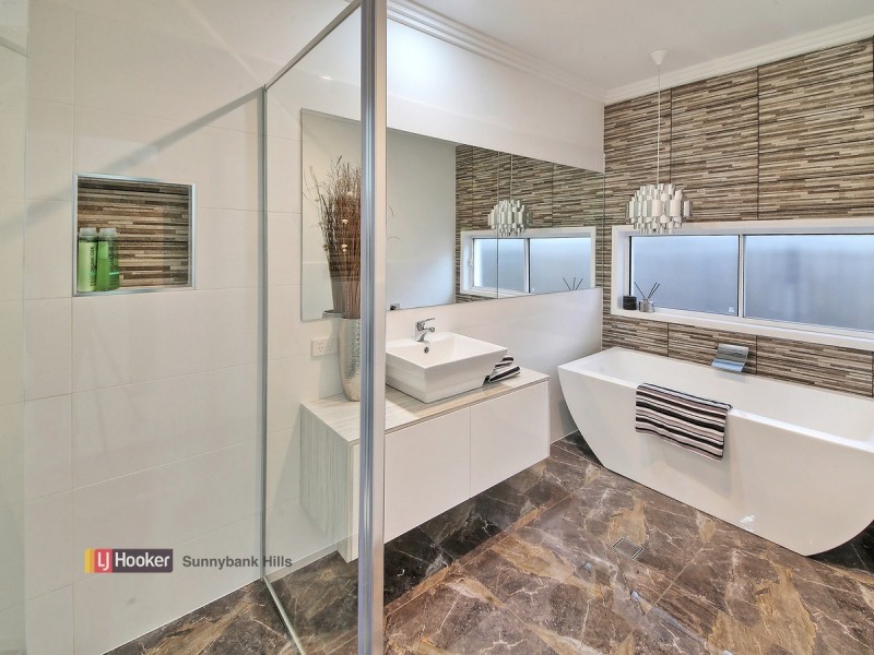 12 Adventurer Street, Kuraby QLD 4112