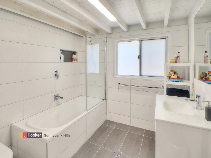 15 Midholm Street, Sunnybank Hills QLD 4109