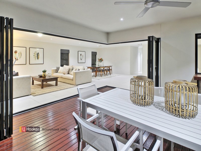 7 English Place, Rochedale QLD 4123