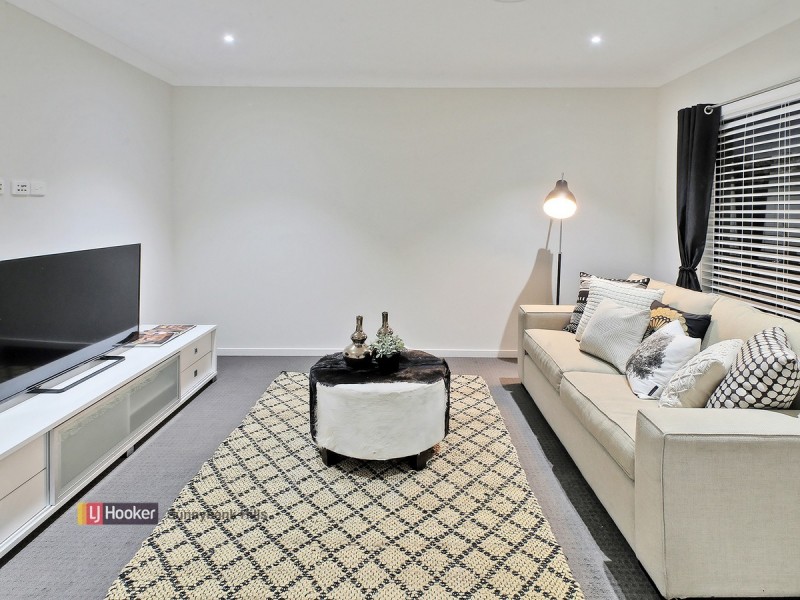 7 English Place, Rochedale QLD 4123