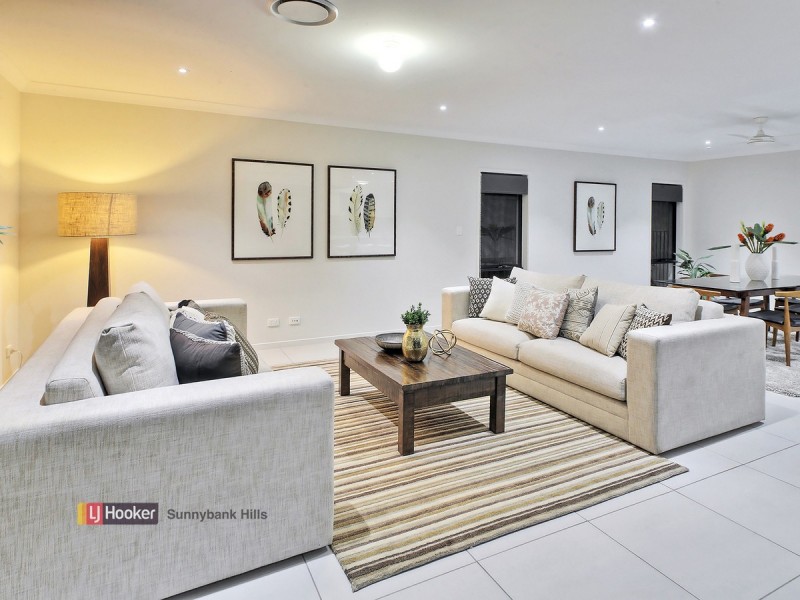 7 English Place, Rochedale QLD 4123