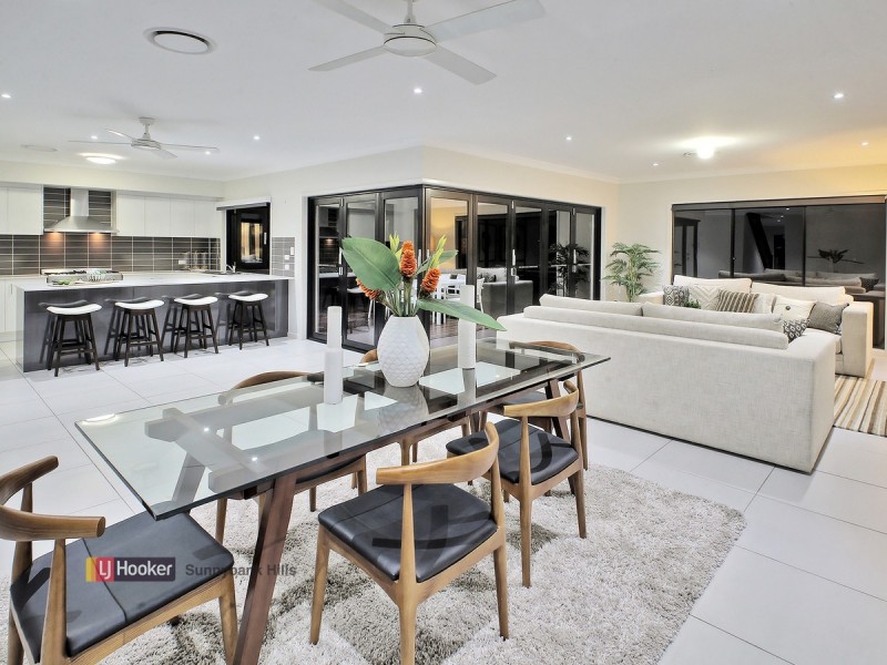 7 English Place, Rochedale QLD 4123