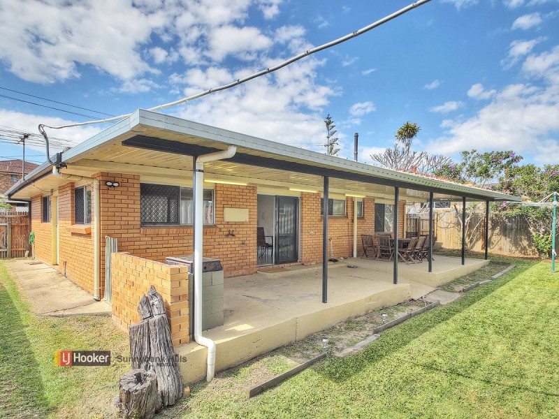 16 Saffron Street, Robertson QLD 4109