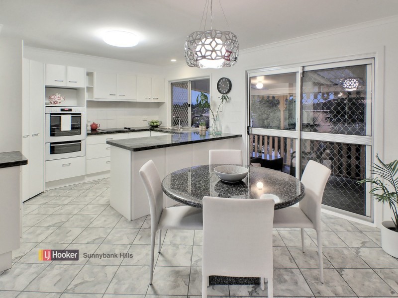 6 Heathfield Street, Eight Mile Plains QLD 4113