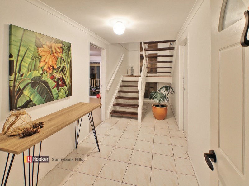 6 Heathfield Street, Eight Mile Plains QLD 4113