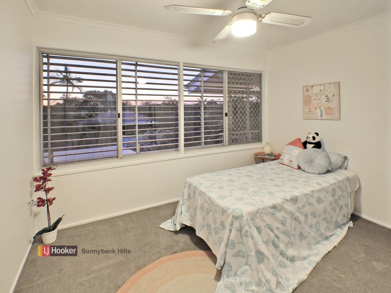 6 Heathfield Street, Eight Mile Plains QLD 4113