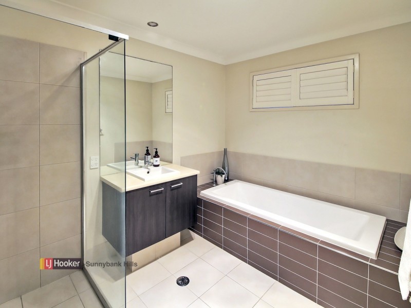 52 Demigre Street, Eight Mile Plains QLD 4113