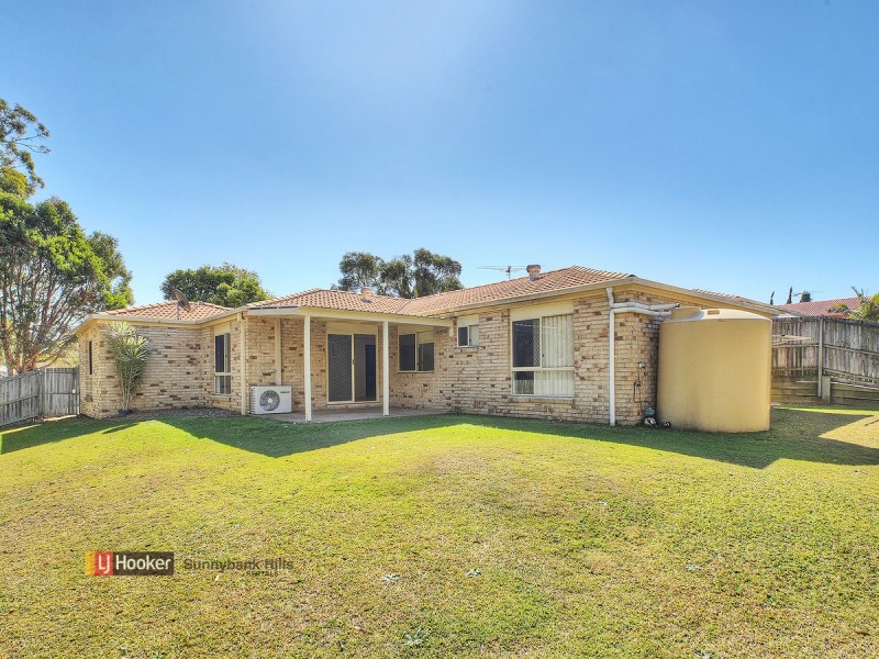 16 Yorkshire Place, Stretton QLD 4116