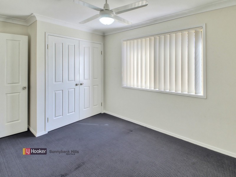 16 Yorkshire Place, Stretton QLD 4116