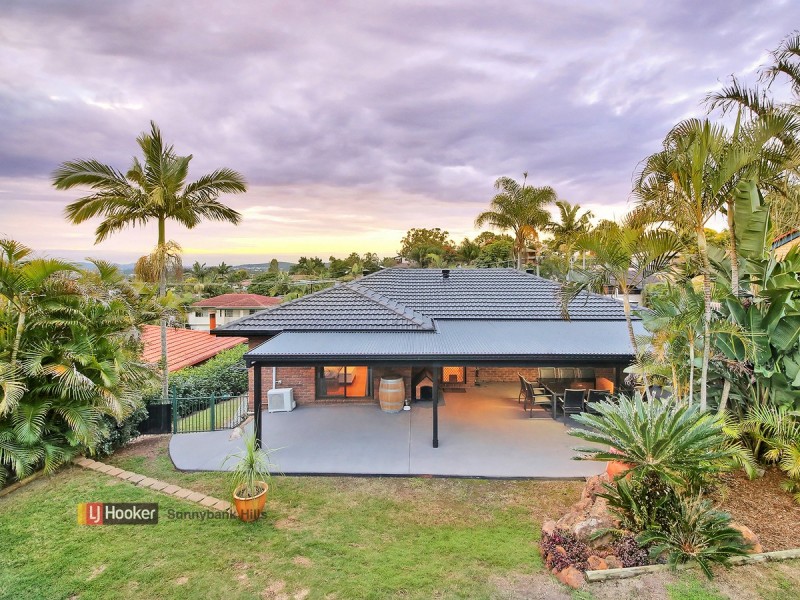 18 Cranfield Street, Sunnybank Hills QLD 4109