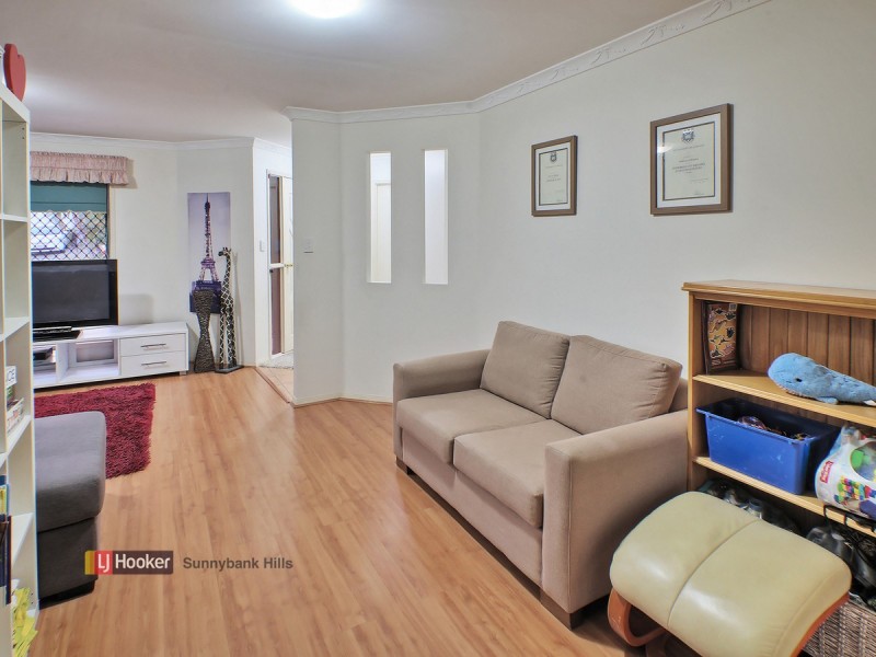 63 Springsure Street, Runcorn QLD 4113