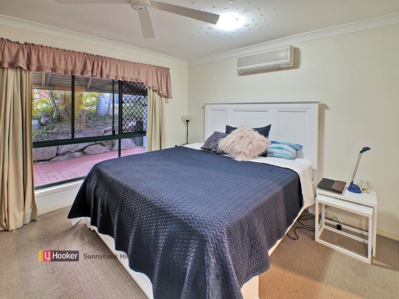 63 Springsure Street, Runcorn QLD 4113