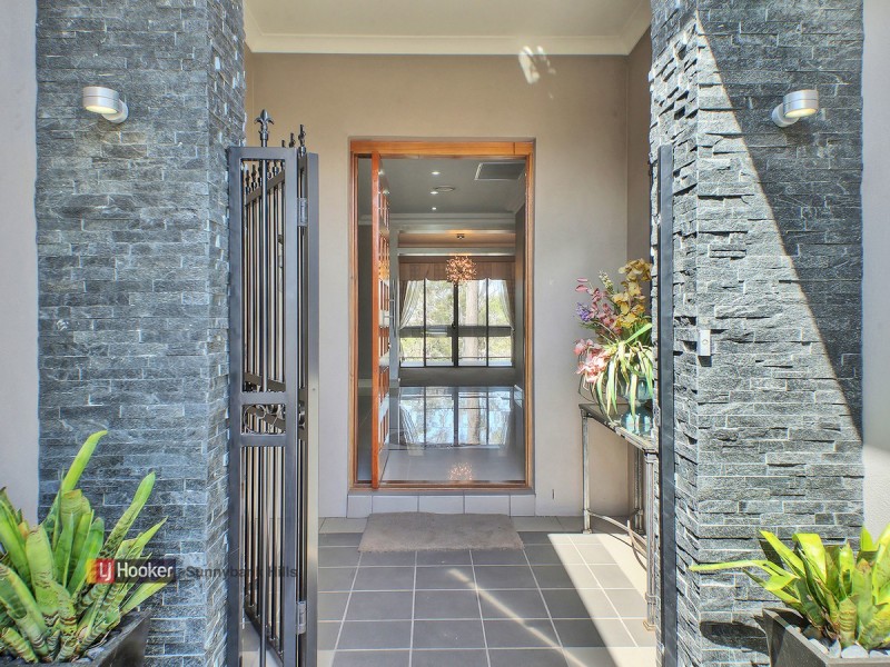 44 The Crescent, Underwood QLD 4119