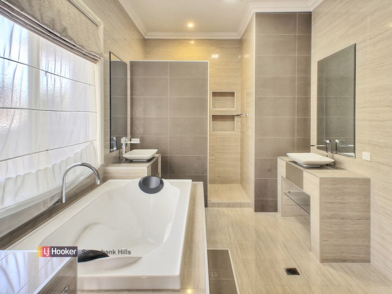 44 The Crescent, Underwood QLD 4119