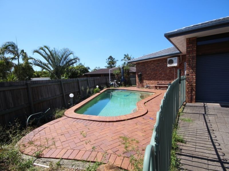 10 Dane Court, Eight Mile Plains QLD 4113