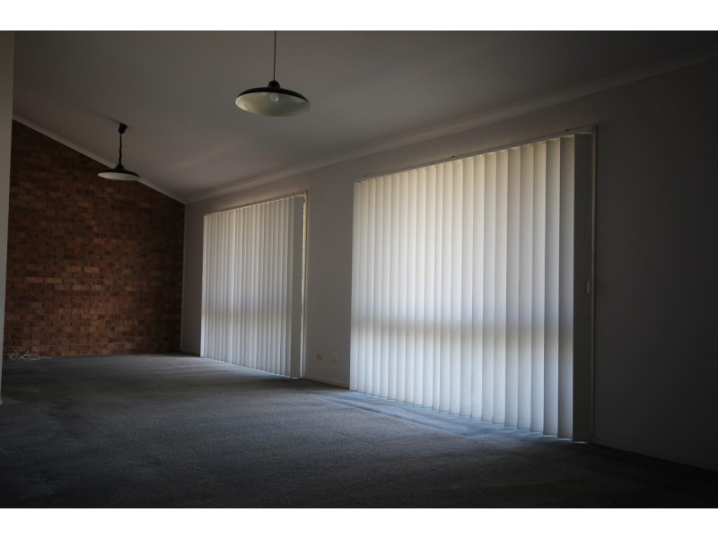 82 Parklands Street, Calamvale QLD 4116