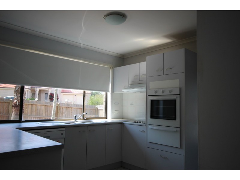 82 Parklands Street, Calamvale QLD 4116