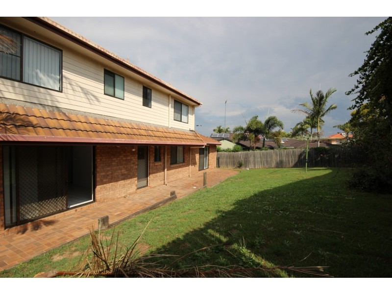 82 Parklands Street, Calamvale QLD 4116