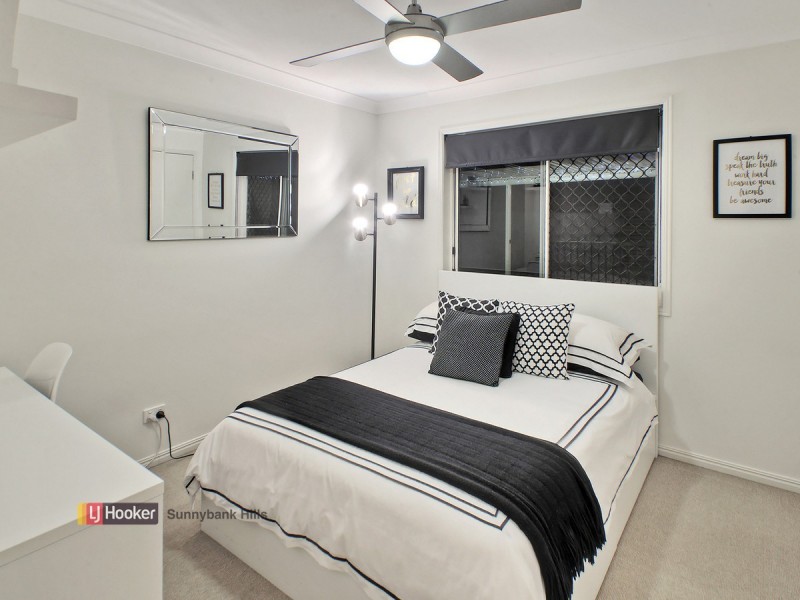 97 Greenways Esplanade, Parkinson QLD 4115