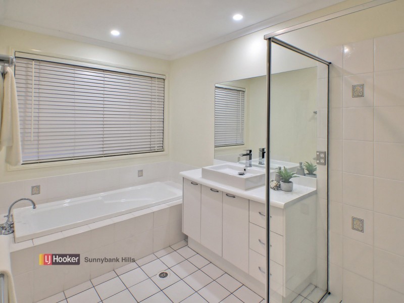 15 Prospect Street, Parkinson QLD 4115