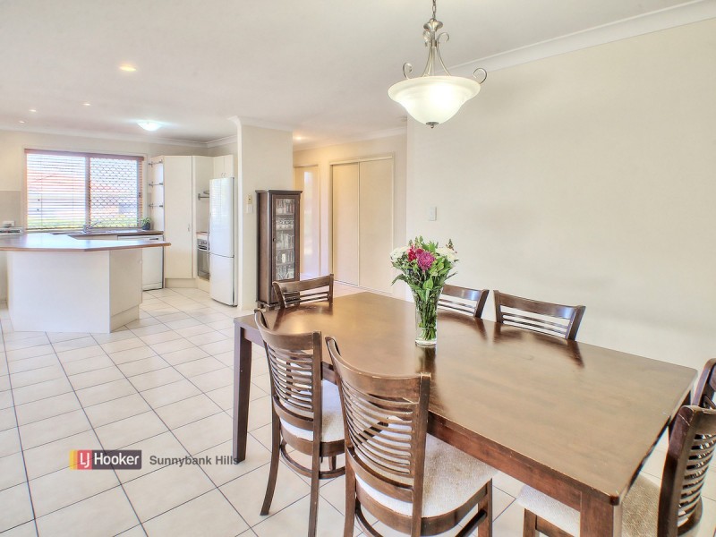 70 Reardon Street, Calamvale QLD 4116