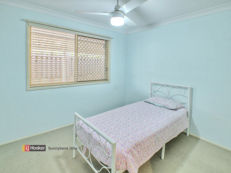 70 Reardon Street, Calamvale QLD 4116