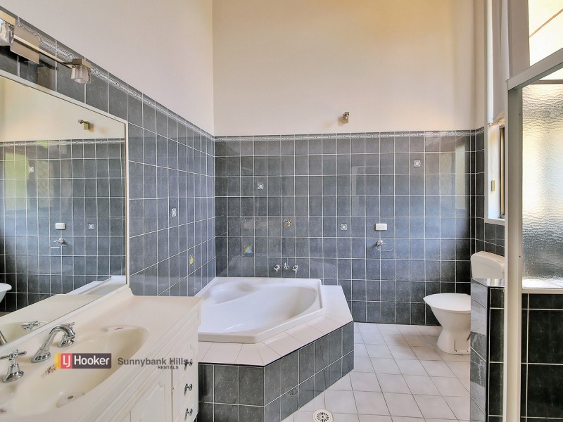 115 Chester Road, Eight Mile Plains QLD 4113