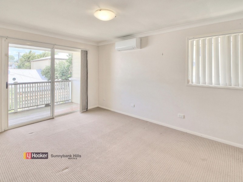 Unit/4A Aminya Street, Mansfield QLD 4122