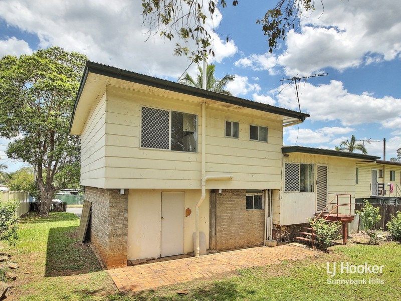 19 Moore Street, Logan Central QLD 4114