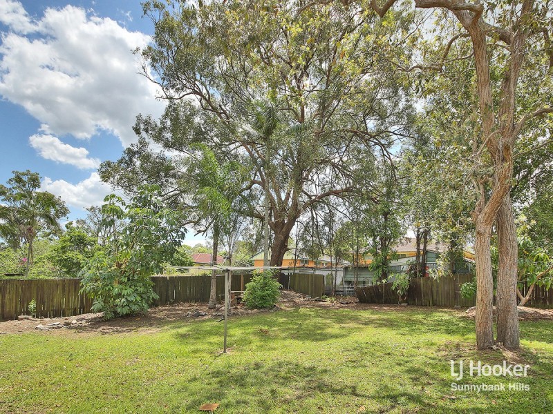 19 Moore Street, Logan Central QLD 4114