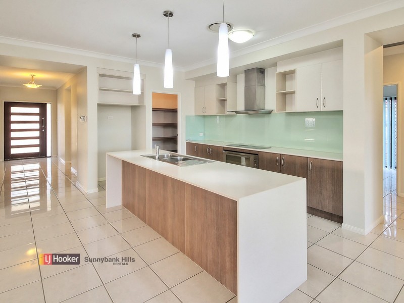 10 Collett Street, Eight Mile Plains QLD 4113