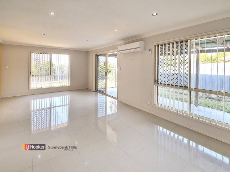 22 Rubicon Crescent, Kuraby QLD 4112