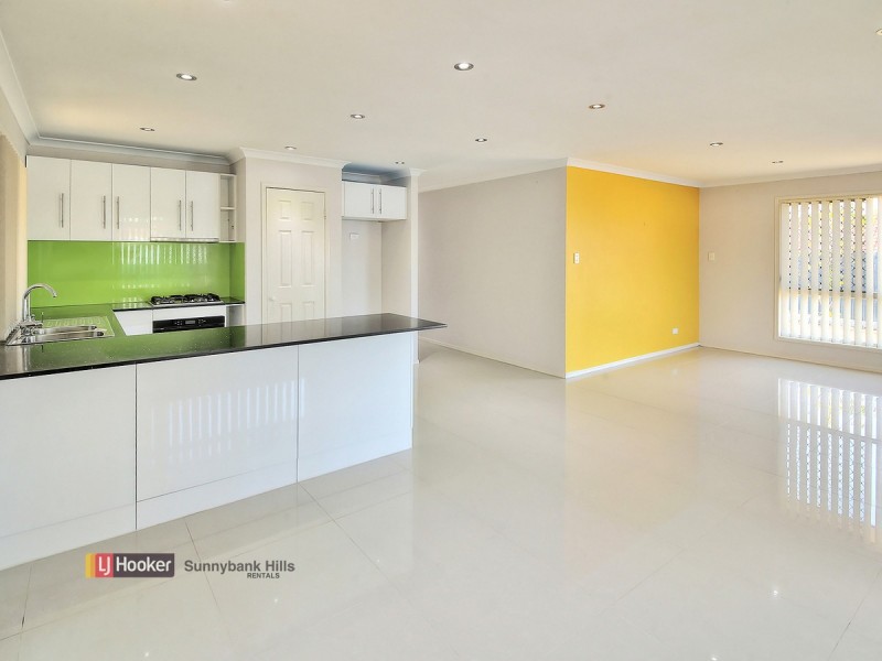 22 Rubicon Crescent, Kuraby QLD 4112