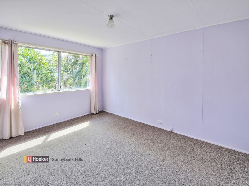 9 Claverton Street, Woodridge QLD 4114