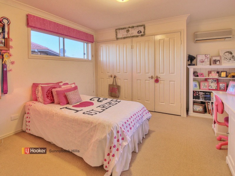 43 Poinciana Crescent, Stretton QLD 4116