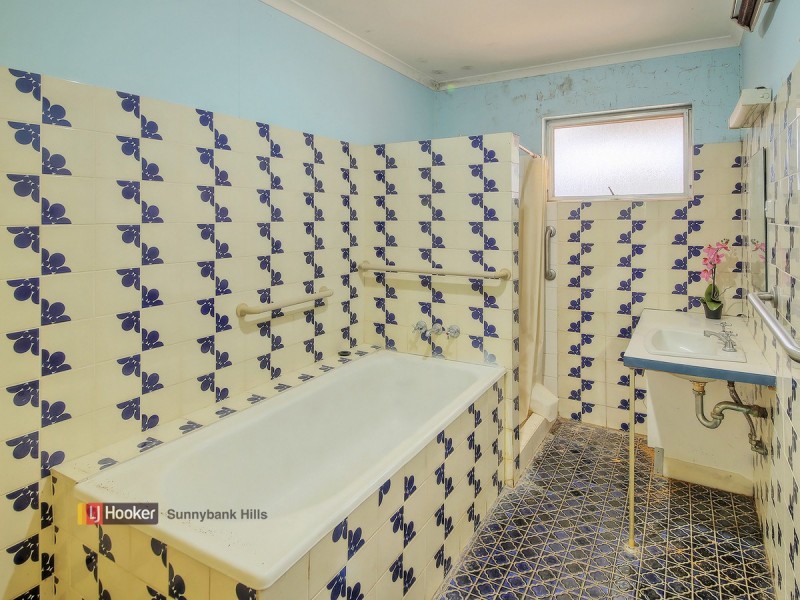 76 Chilton Street, Sunnybank Hills QLD 4109