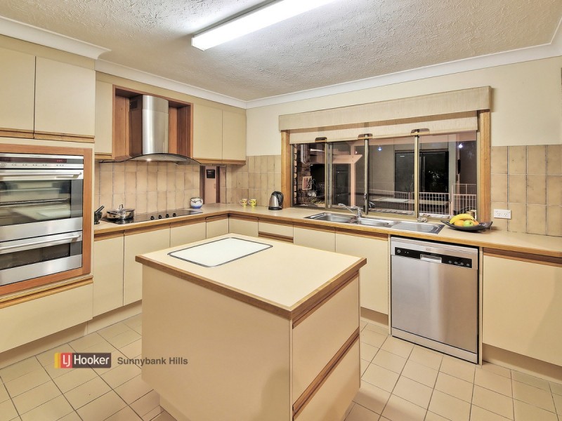 10 Kanuka Street, Algester QLD 4115