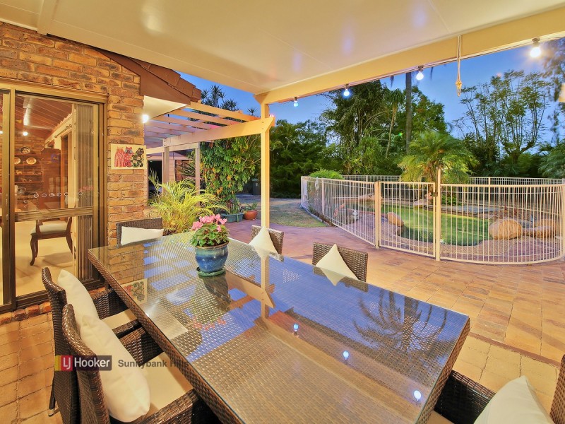 10 Kanuka Street, Algester QLD 4115