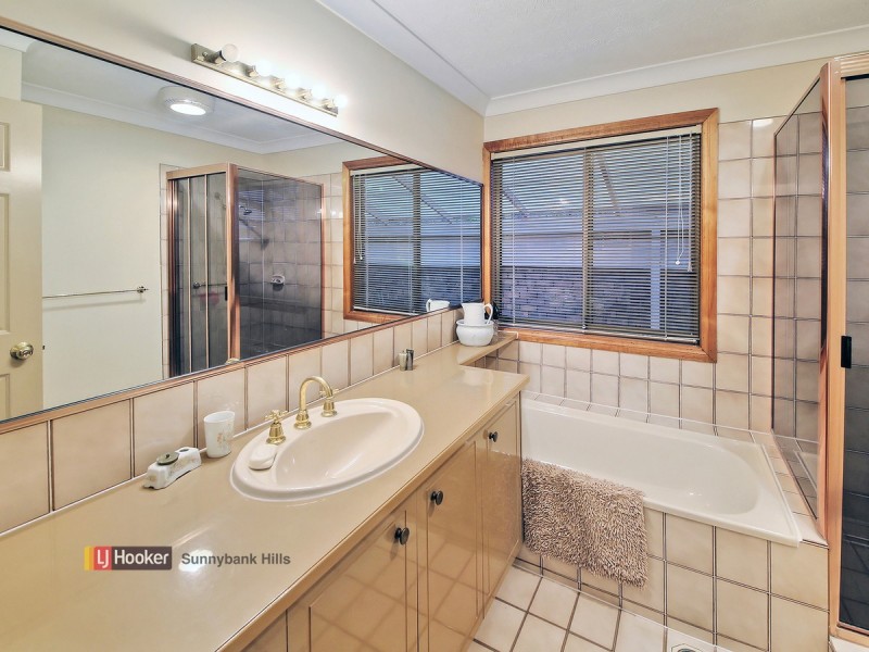 10 Kanuka Street, Algester QLD 4115