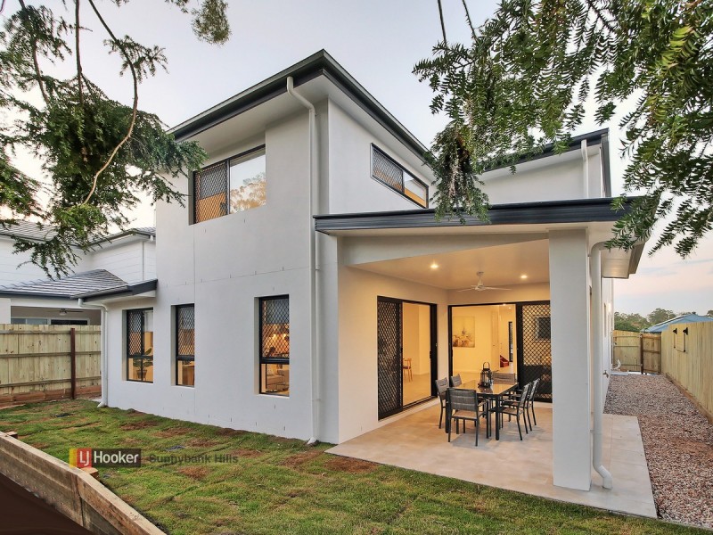 10 Sunshine Place, Eight Mile Plains QLD 4113