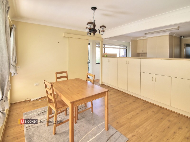 24 Pinecone Street, Sunnybank QLD 4109