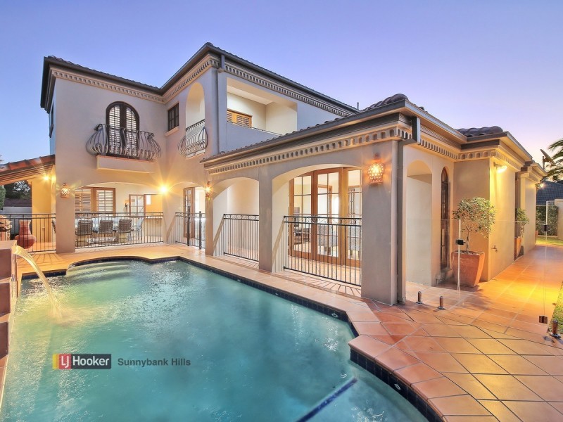 18 Craig Street, Wishart QLD 4122