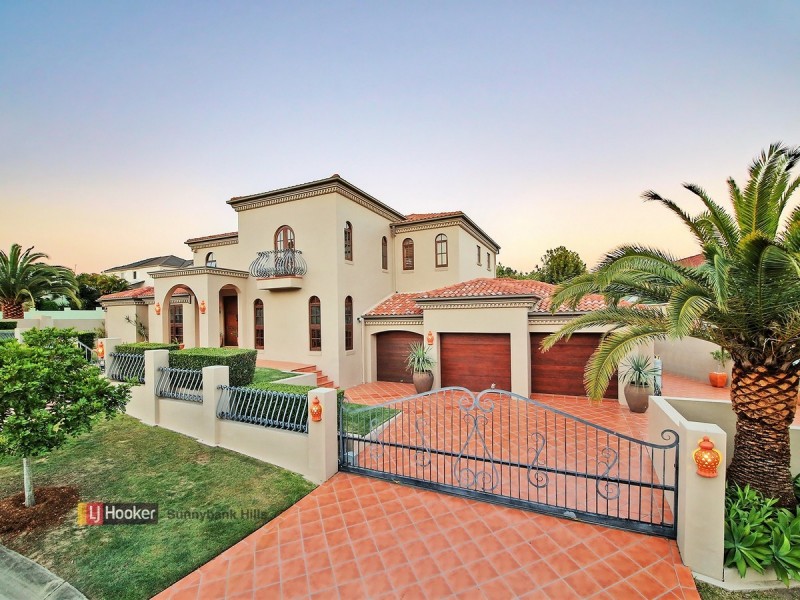 18 Craig Street, Wishart QLD 4122