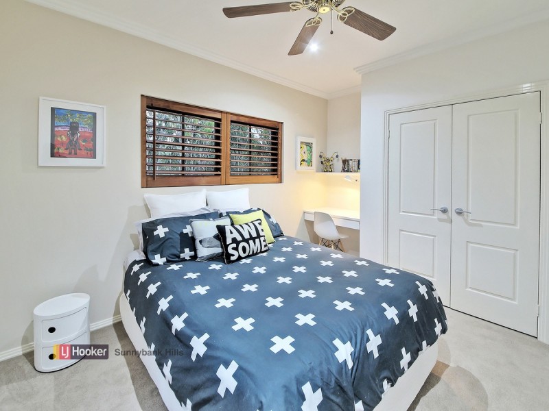 18 Craig Street, Wishart QLD 4122