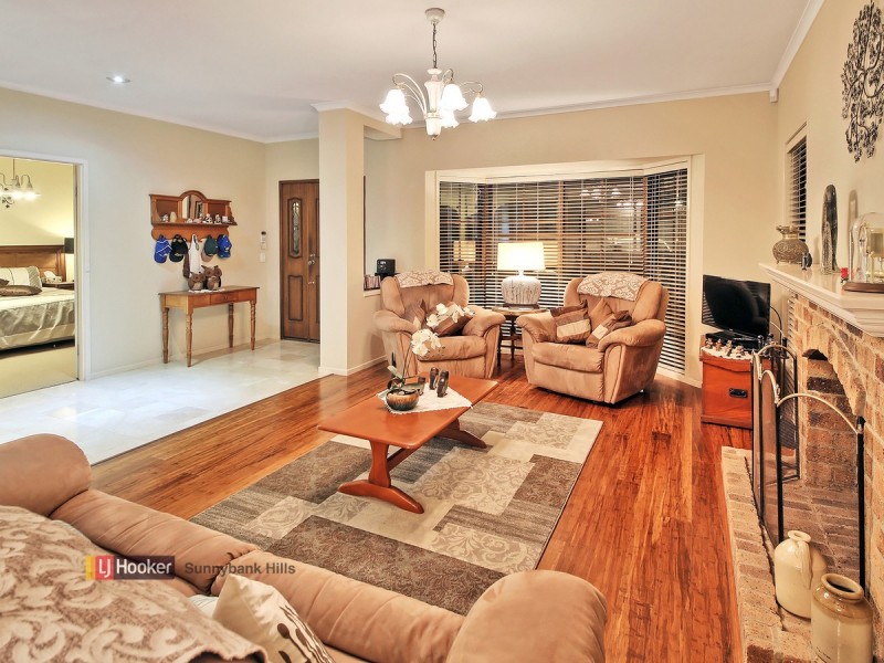 6 Lamona Circuit, Sunnybank Hills QLD 4109